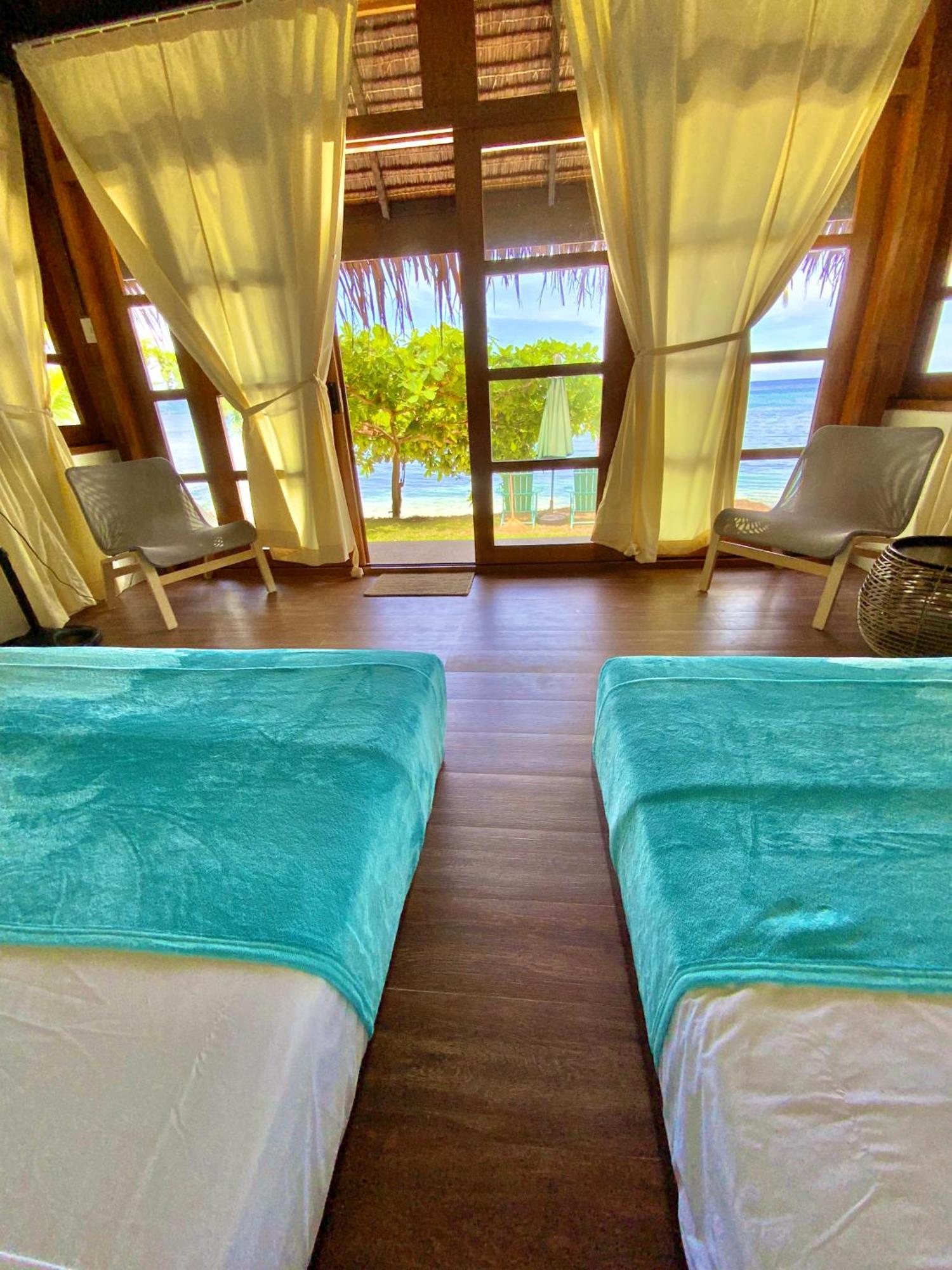 Tuburan Cove Beach Resort 부루앙가 외부 사진